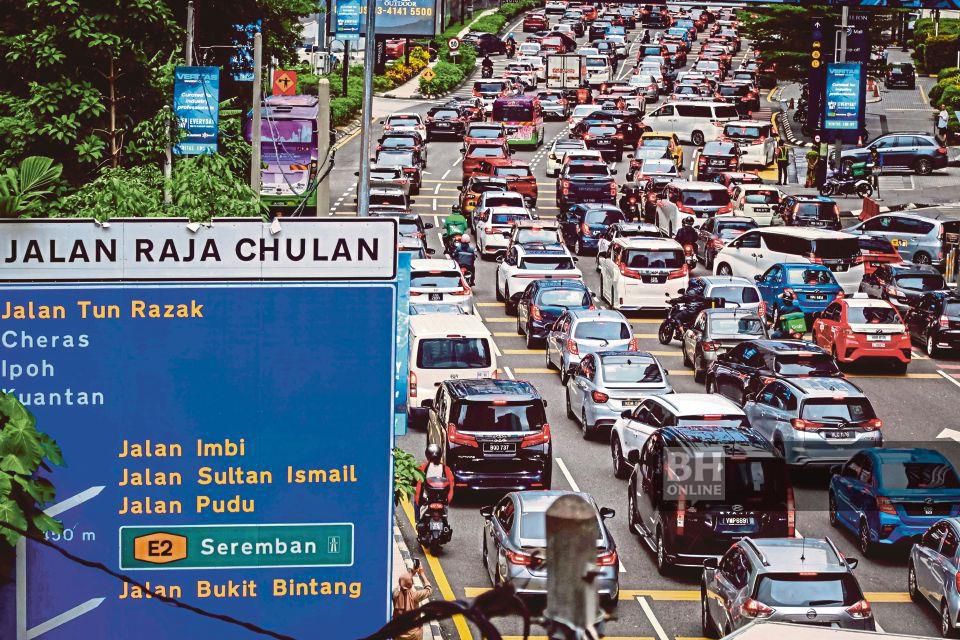 Menteri, usah sampai warga kota 'berangkat pagi pulang pagi lagi'