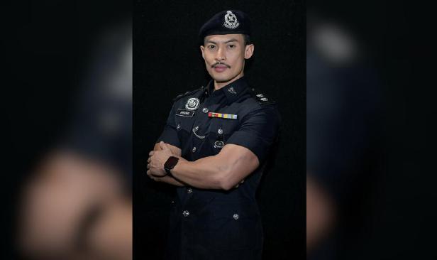 Saya tak boleh berjauhan dengan ibu - Anding
