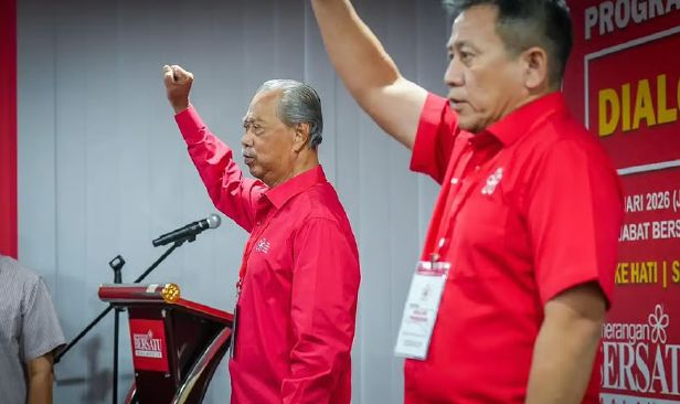 Tun Faisal pertahan Muhyiddin, anggap Presiden BERSATU sabar dan baik, berbeza dengan sikap pemimpin PAS