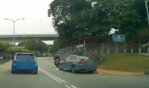 Pemandu kereta rempuh Amirul Hafiz sehingga maut dituduh di mahkamah hari ini