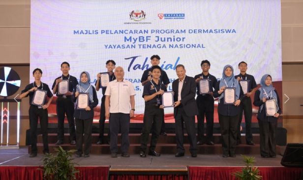 Yayasan Tenaga Nasional bantu 200 pelajar B40 melalui program dermasiswa MyBF Junior