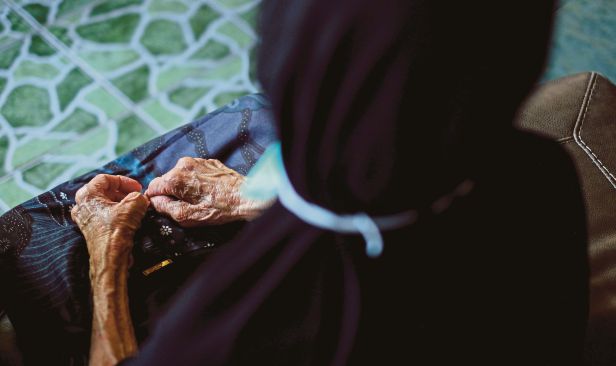TVET penjagaan warga emas Perak jana pendapatan terkumpul RM1.75 juta - EXCO