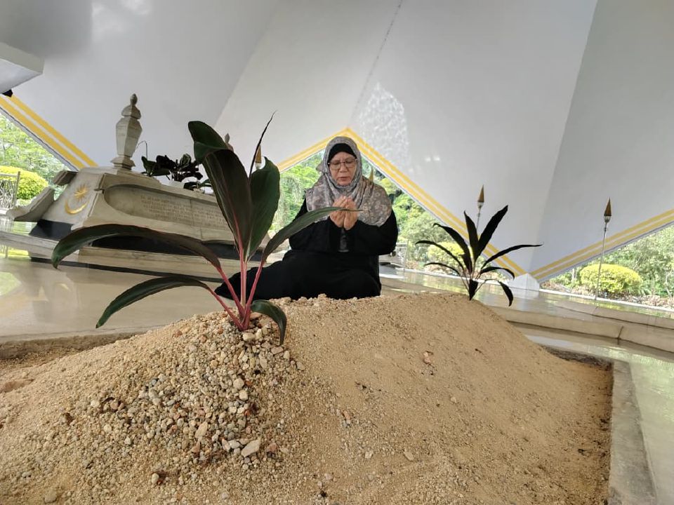 BHMAKAM