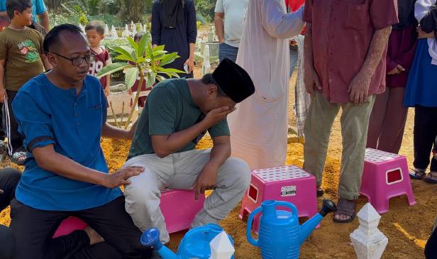 Murid maut dilanggar bas: 'Saya tak sanggup lihat jenazah Umar' - Bapa