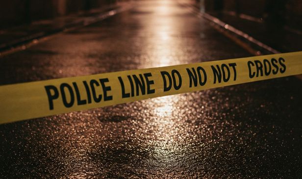Wanita bawa 2 butir bom ditemui dalam bilik stor mendiang bapa ke balai polis