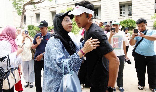 Larian Kesyukuran Syed Saddiq kumpul lebih RM50,000 pada hari pertama