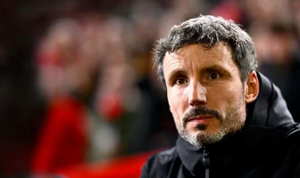 Van Bommel kendali Belgium hingga 2028