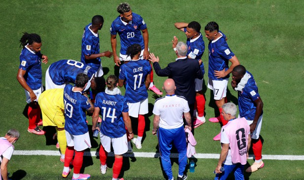UEFA takkan tiru FIFA perkenal rehat 'minum air'