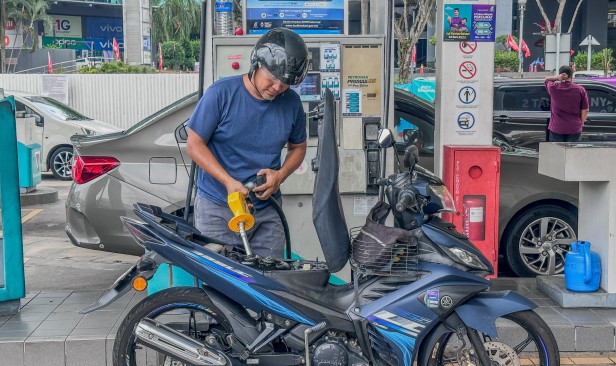 Komitmen tanggung kos subsidi bahan api bukti kerajaan utamakan kebajikan rakyat - FOMCA
