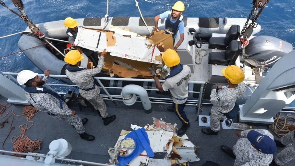 Tentera Laut Pakistan temukan bangkai pesawat kargo hilang di perairan Gwadar